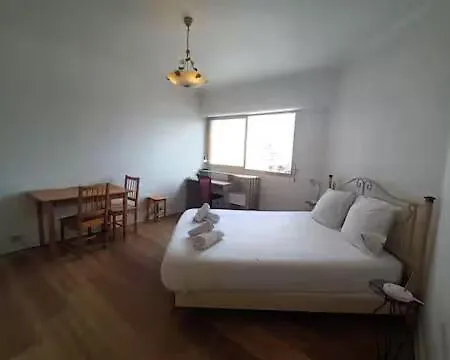 Cozy Avec Garage 比亚里茨