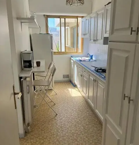 Апартаменты Cozy Avec Garage Биарриц