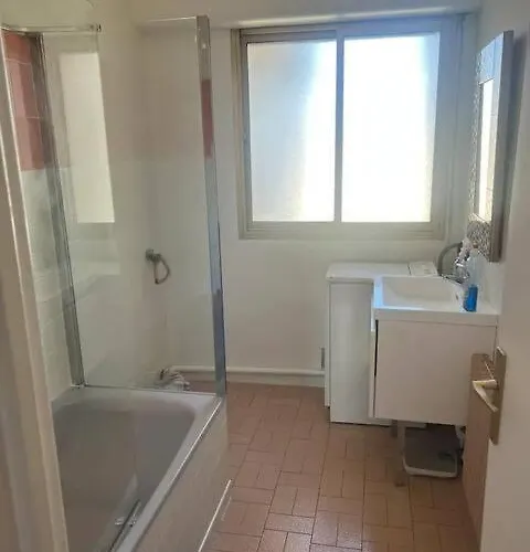 Апартаменты Cozy Avec Garage